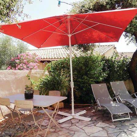 Stunning Apartment In Pignan With Kitchen Esterno foto